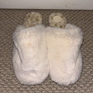 Fluffy Anthropologie slippers, size M/L